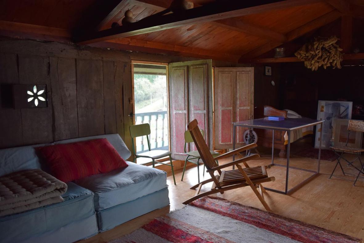 Paca Casa Rural. Arts And Landscape In Asturias กิฮอน ภายนอก รูปภาพ